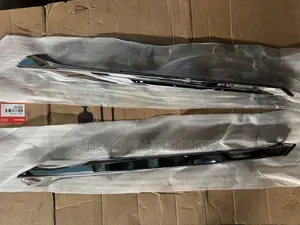Honda Civic 2016,2017,2018 Headlight Shinning.
