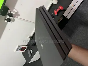 Ps4 Pro (1tb) + 2 Controllers – Ready to Play!