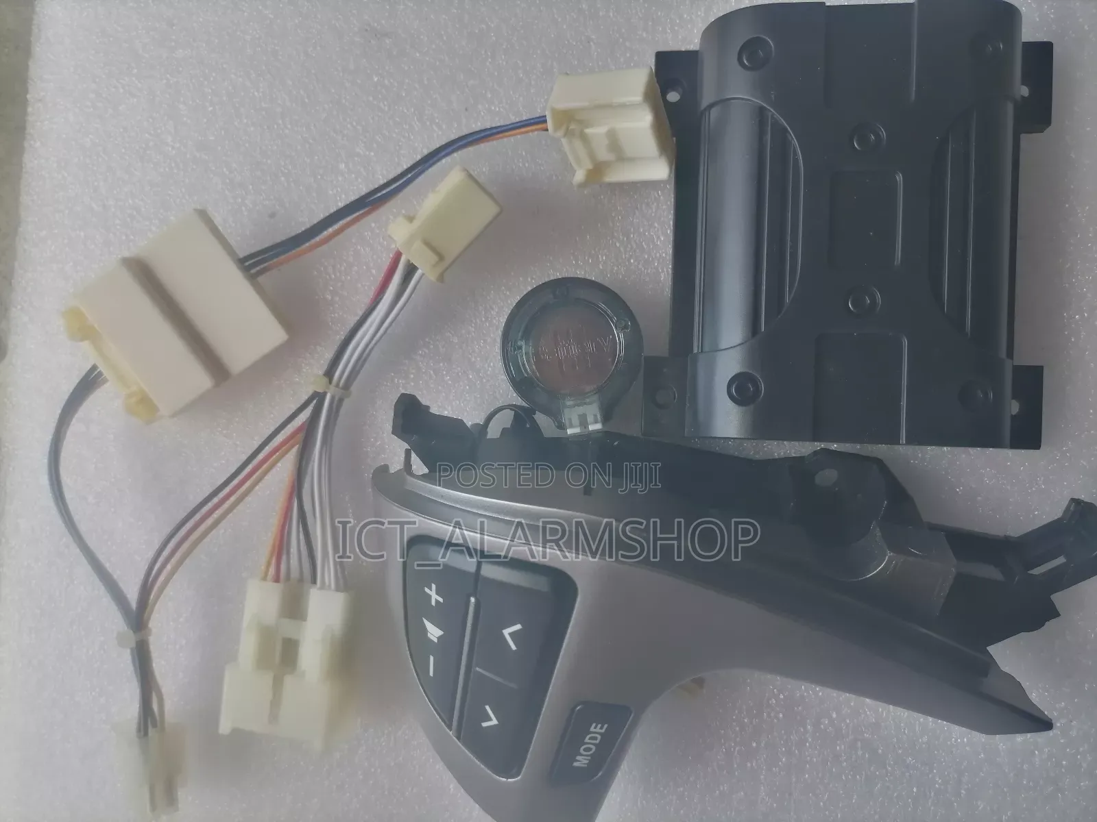 Wireless Steering Wheel Control for Radio