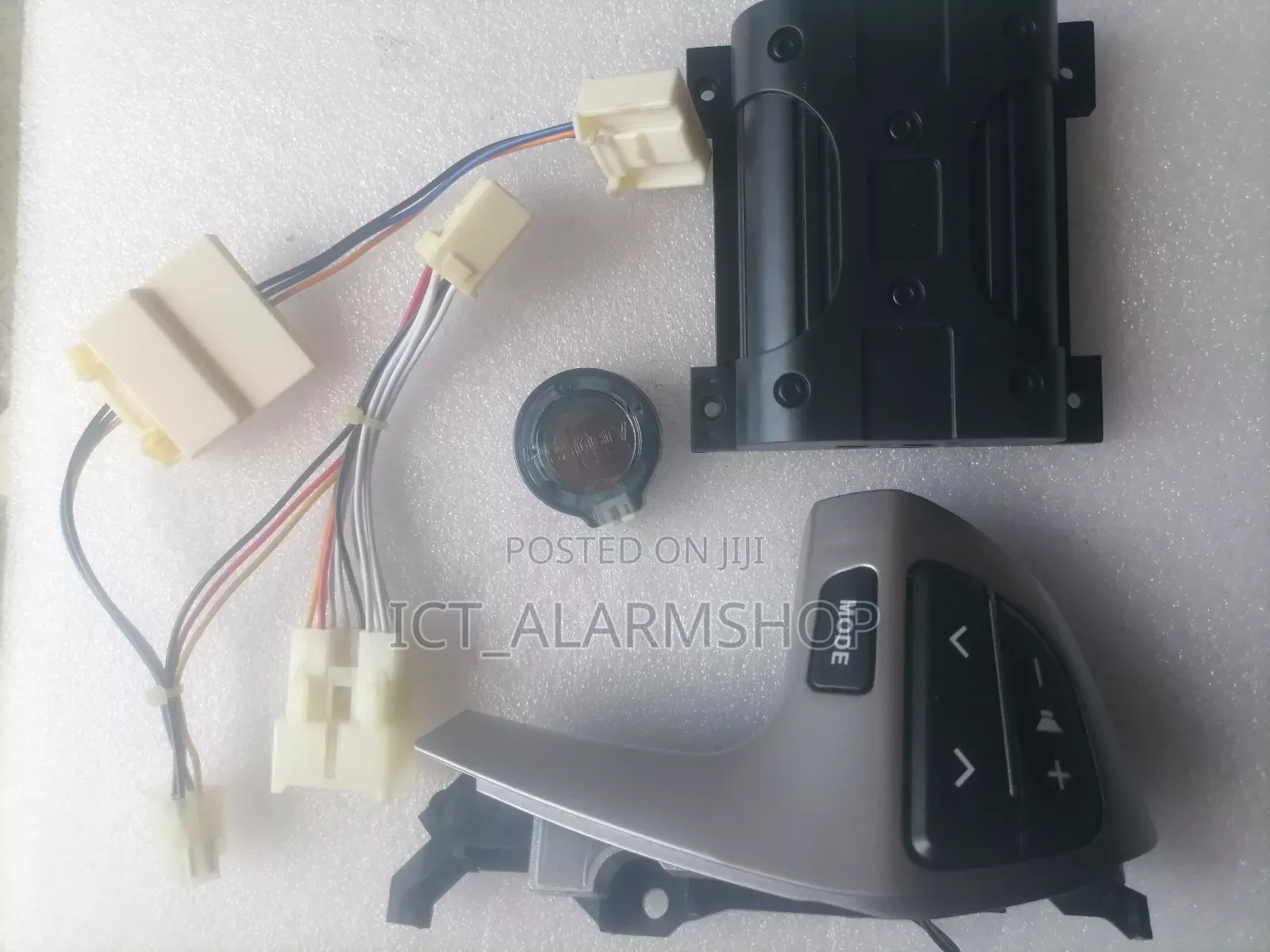 Wireless Steering Wheel Control for Radio