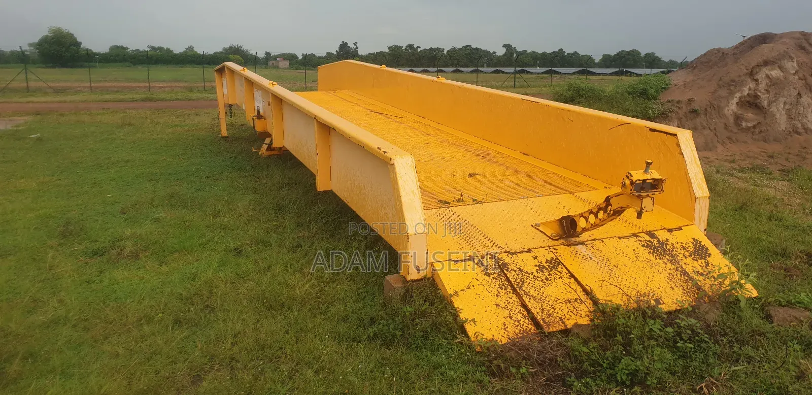 Mobile Loading and Uploading Ramp
