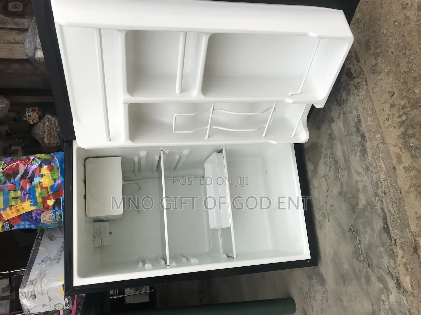 Chefmate Mini Refrigerator From U.S.