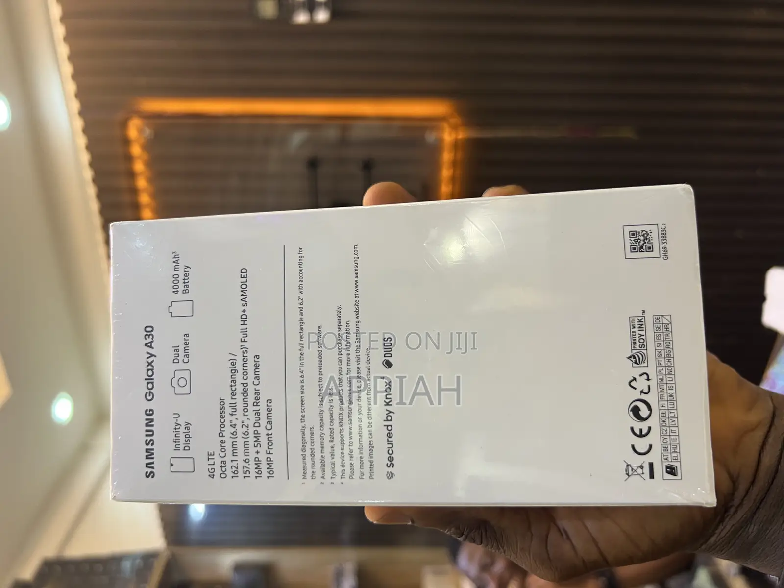 New Samsung Galaxy A30 64 GB