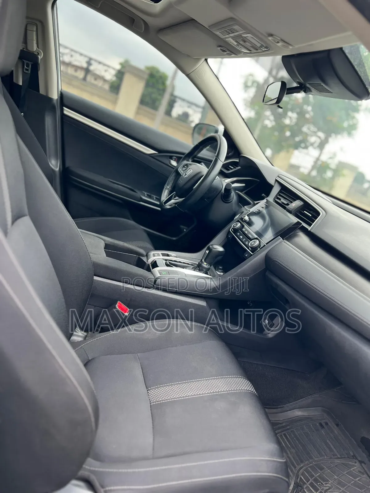 Honda Civic EX-L Sedan 2019 White