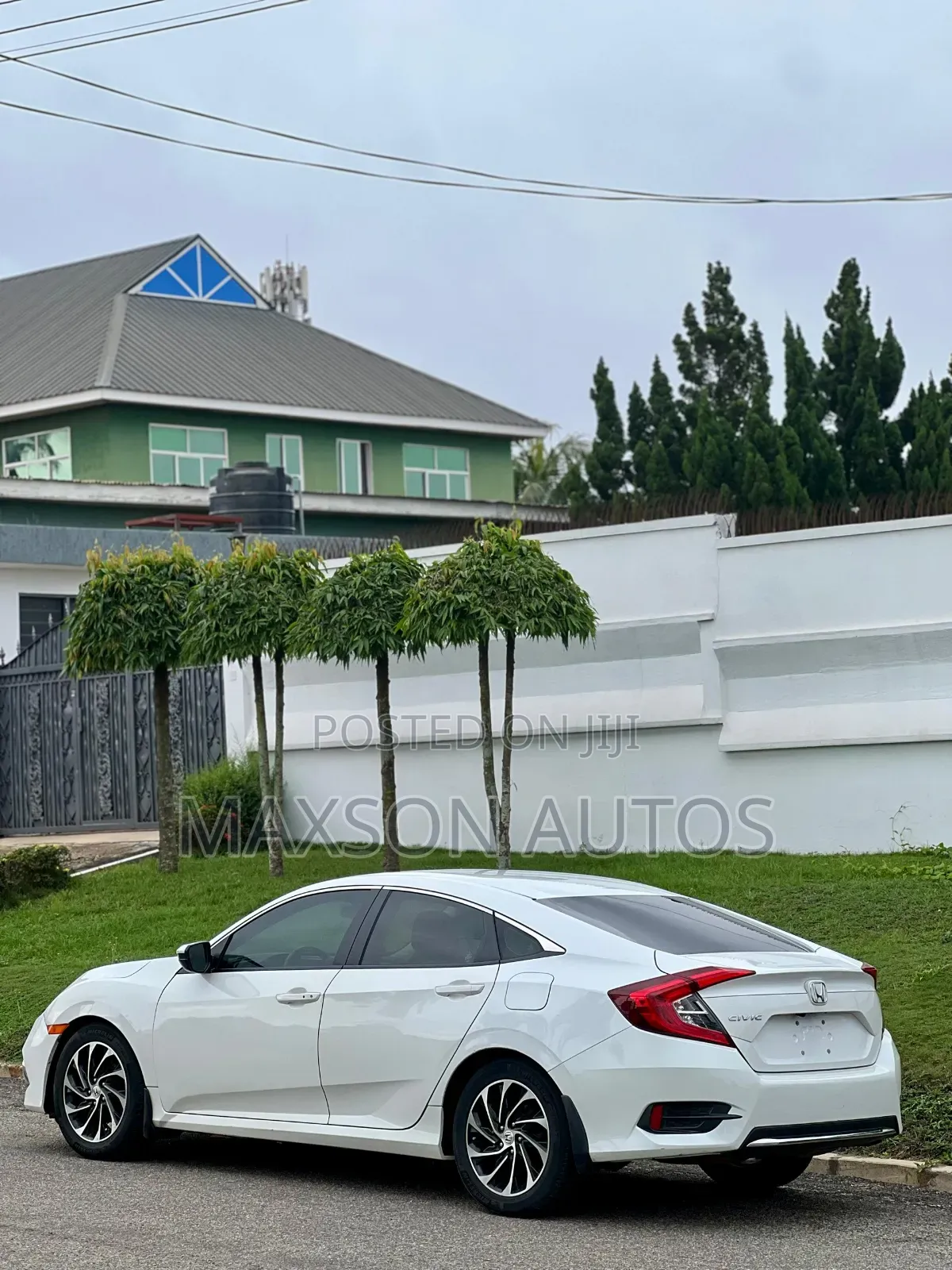 Honda Civic EX-L Sedan 2019 White