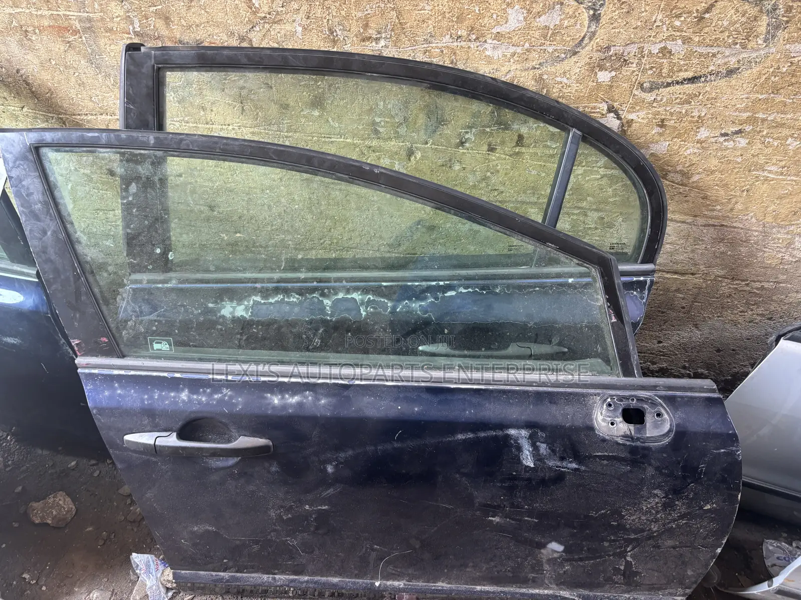 Honda Civic 2008-2010 Doors Available