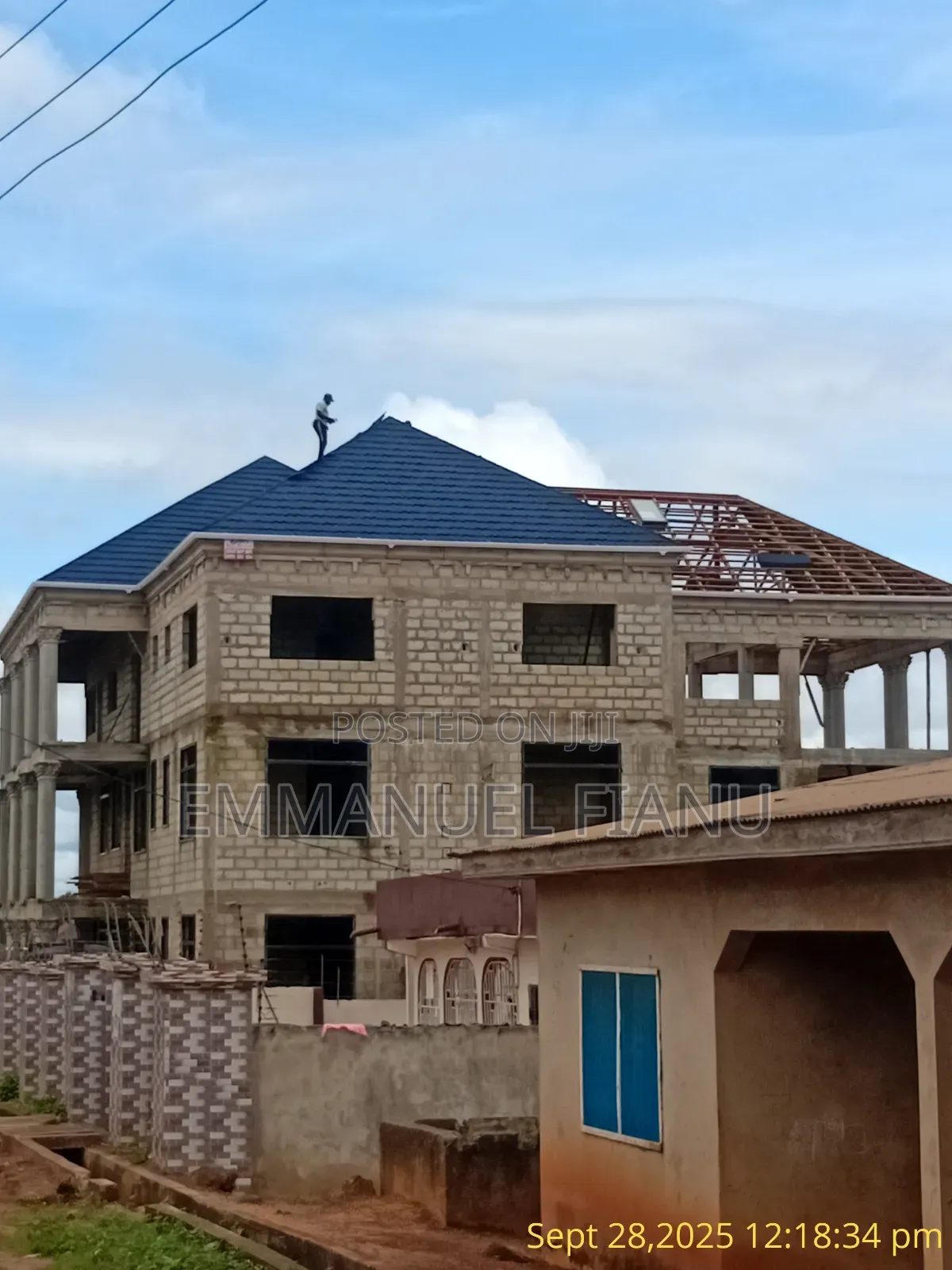Carpenter Available in Ghana