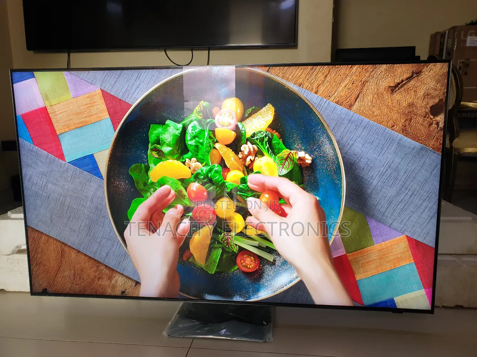 Neo Qled 55"Samsung Uhd HDR Edgeless Smart Satellite Tv