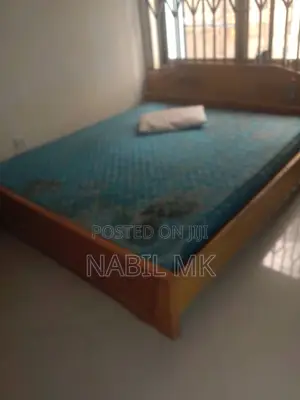 King Size Bed With King Size Mattress Used All You Need Is to Clean