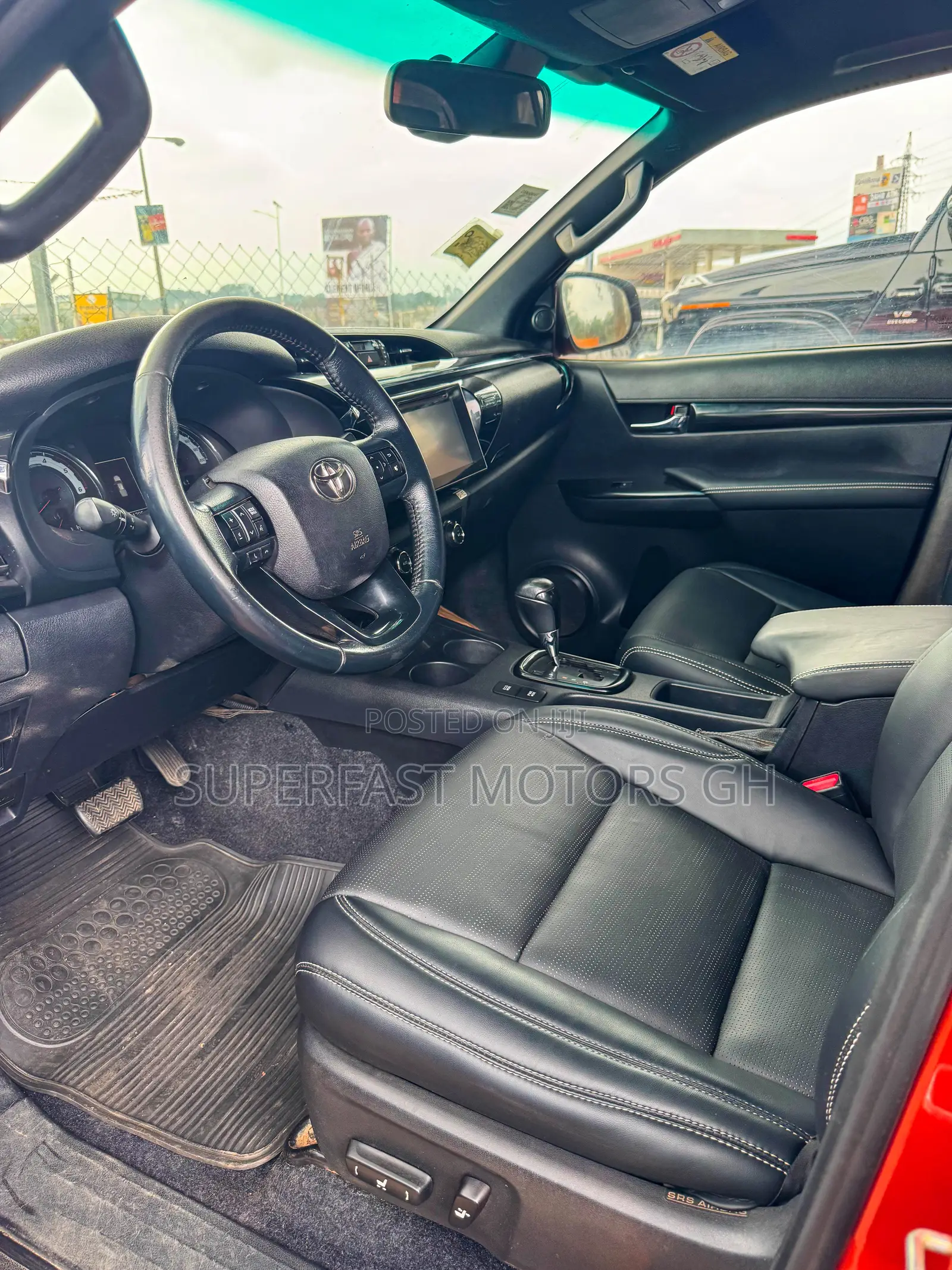 Toyota Hilux 2019 Orange