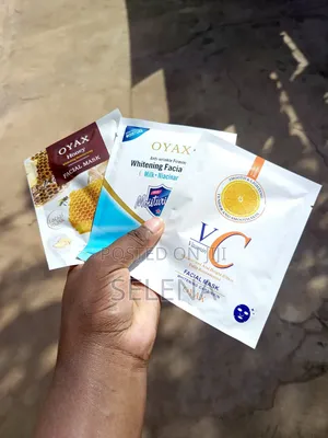 Moisturizing Sheet Mask