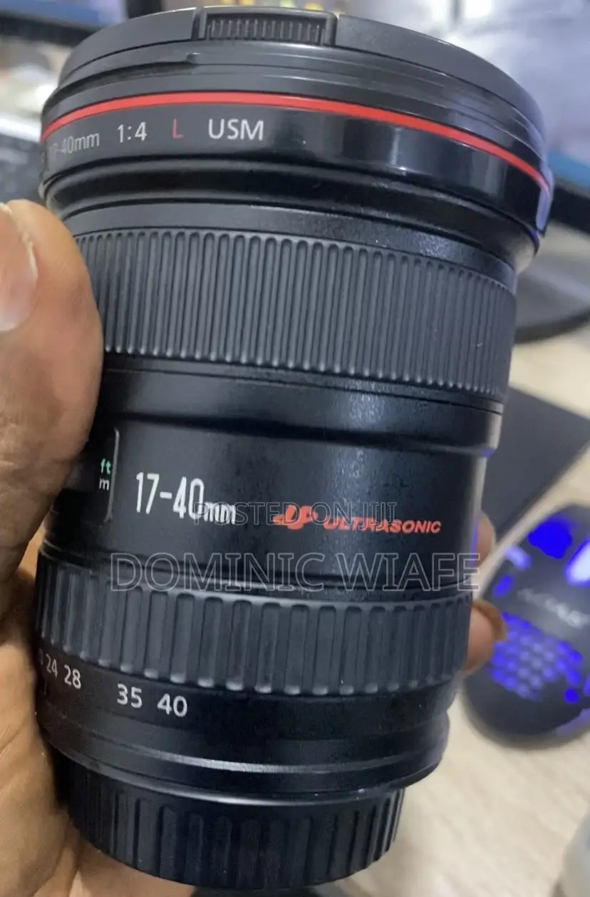 Canon 17-40mm Wide Lens