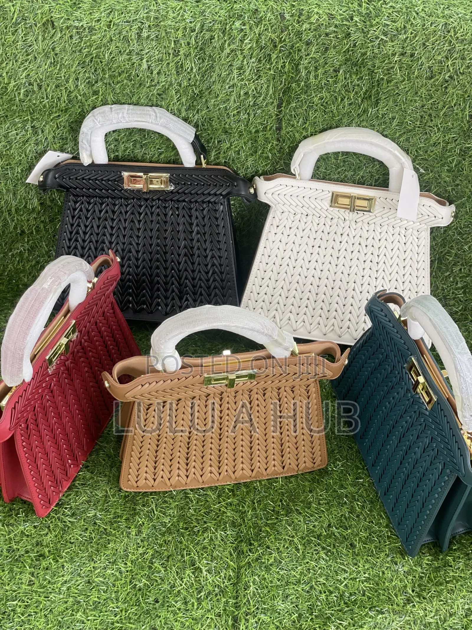 Hand Bags for Ladies