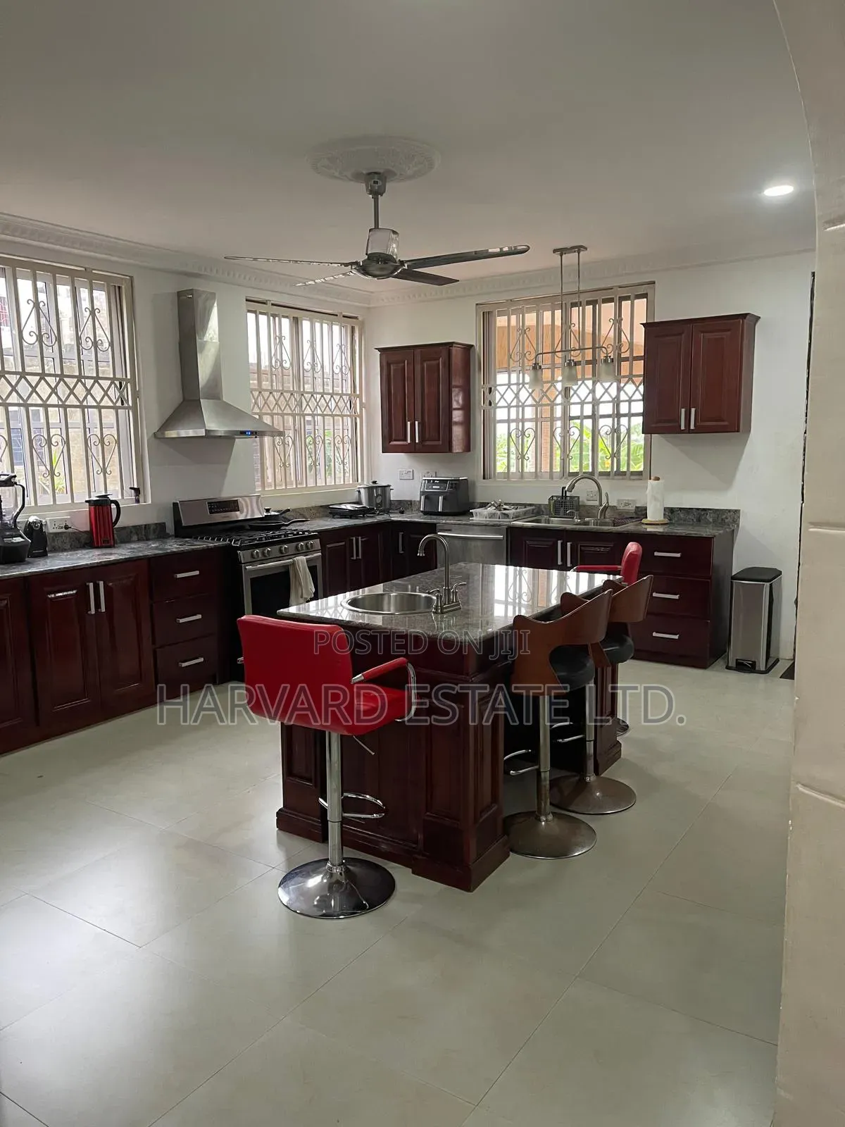 Furnished 6bdrm House in Kumasi Metropolitan for rent