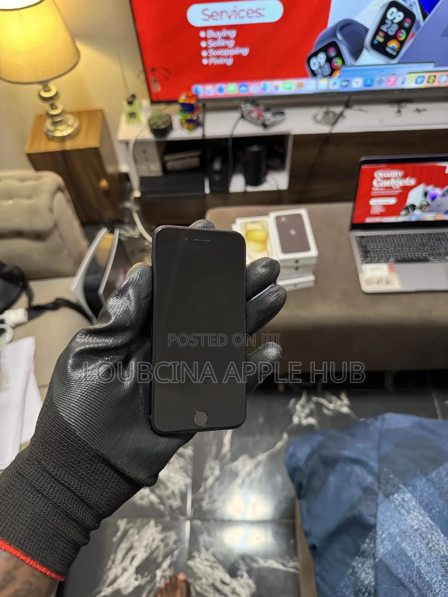 Apple iPhone SE (2022) 64 GB Black