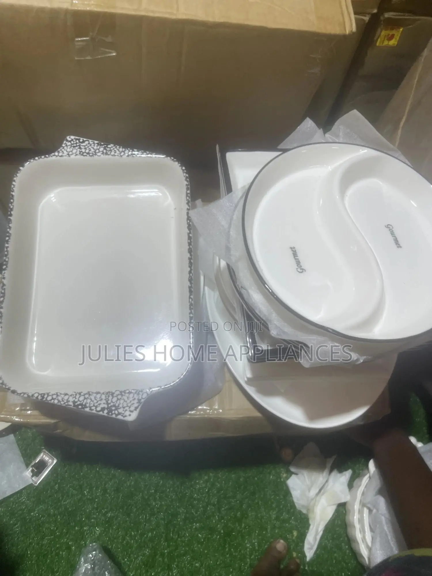 Beautiful Big Ceramic Mix Fufu Blows / Plates / Tea Pot
