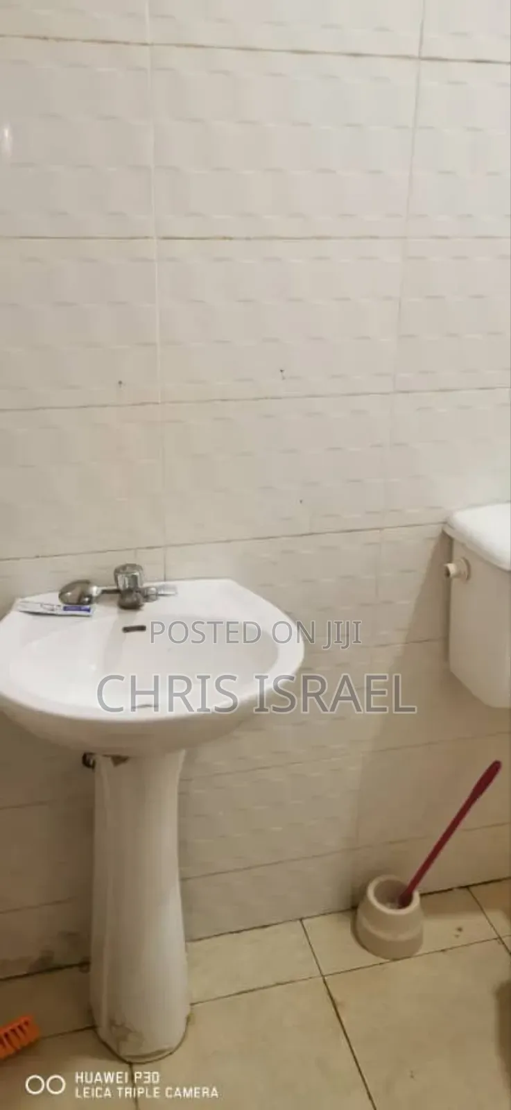 4bdrm House in Oyibi for rent