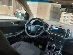 Ford Edge SEL 4dr FWD (2.0L 4cyl 6A) 2016 Gray