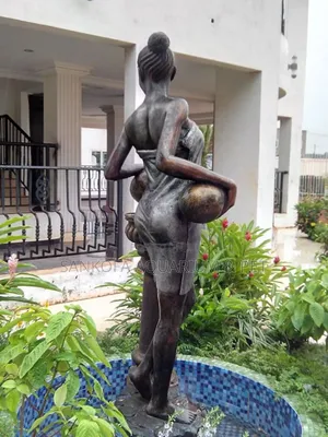 We Build Statues Water Fountain