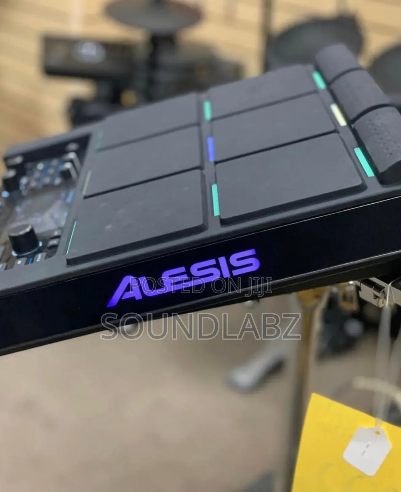 Alesis Strike Multipad Percussion Pad