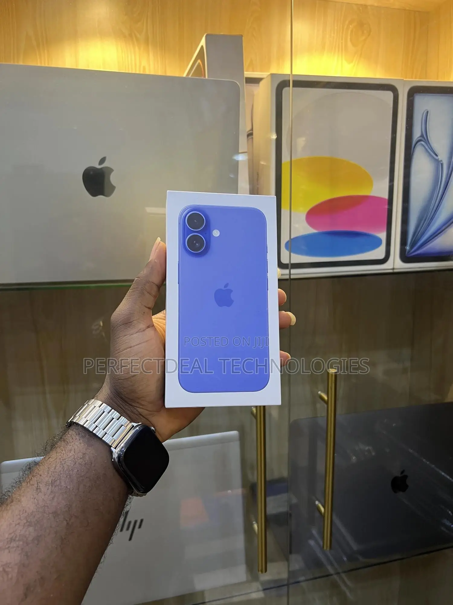 New Apple iPhone 16 128 GB Blue