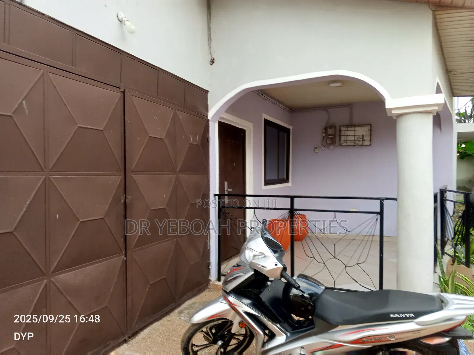 4bdrm Duplex in Spintex Hydrofone:- for sale