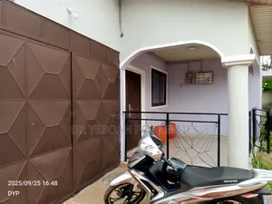 4bdrm Duplex in Spintex Hydrofone:- for sale