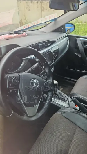 Toyota Corolla 2016 Blue