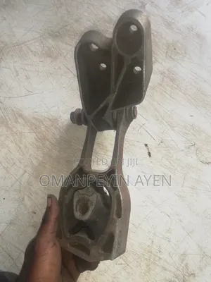 2018-2022 Toyota C-Hr 2.0l Rear Engine Mount