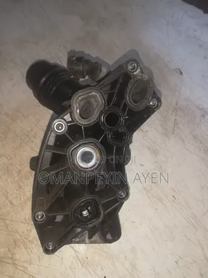 2018 2023 BMW Base Oil Filter Housing {G11 G12 G30 G31}