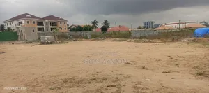 6 Plots of Land for Sale Spintex Entrance University.