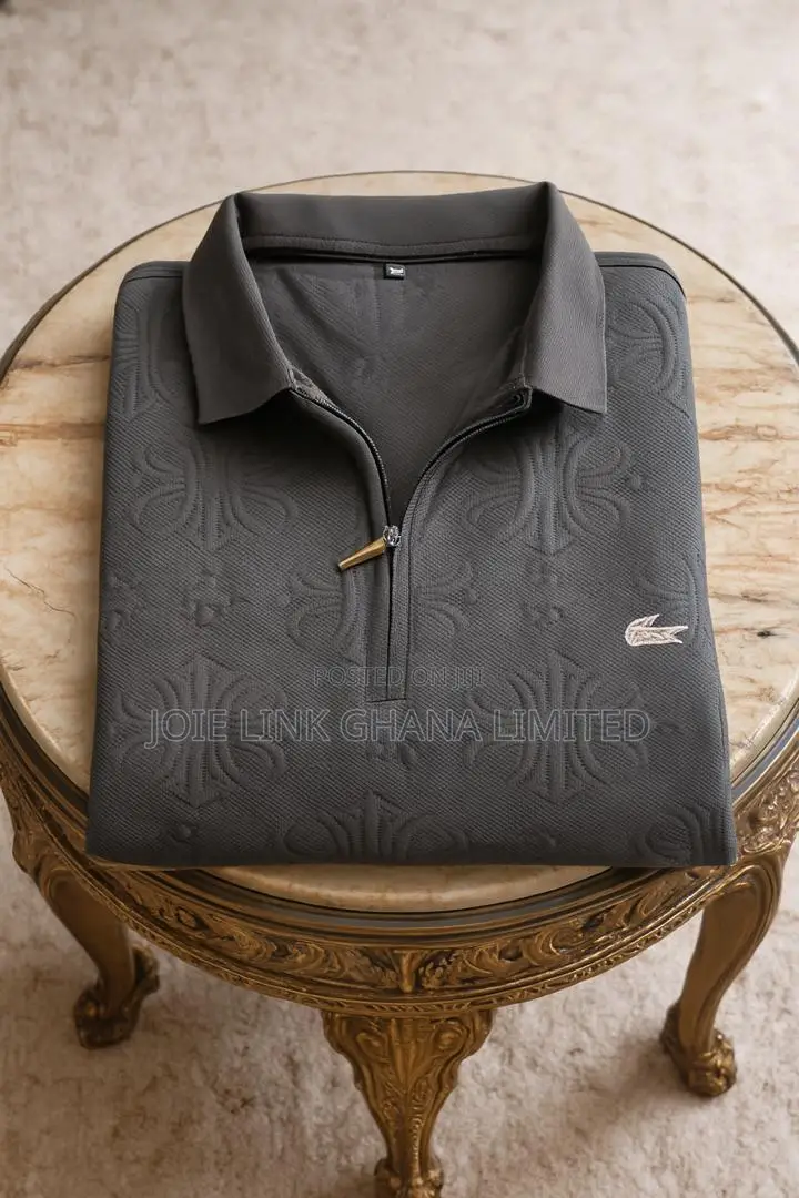 Ds. Plain Lacoste