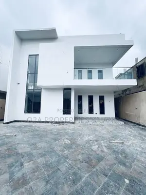 4bdrm House in Adjiringanor, Ability for sale