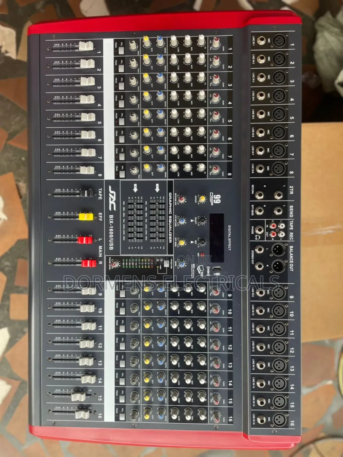 Powered Mixer 16