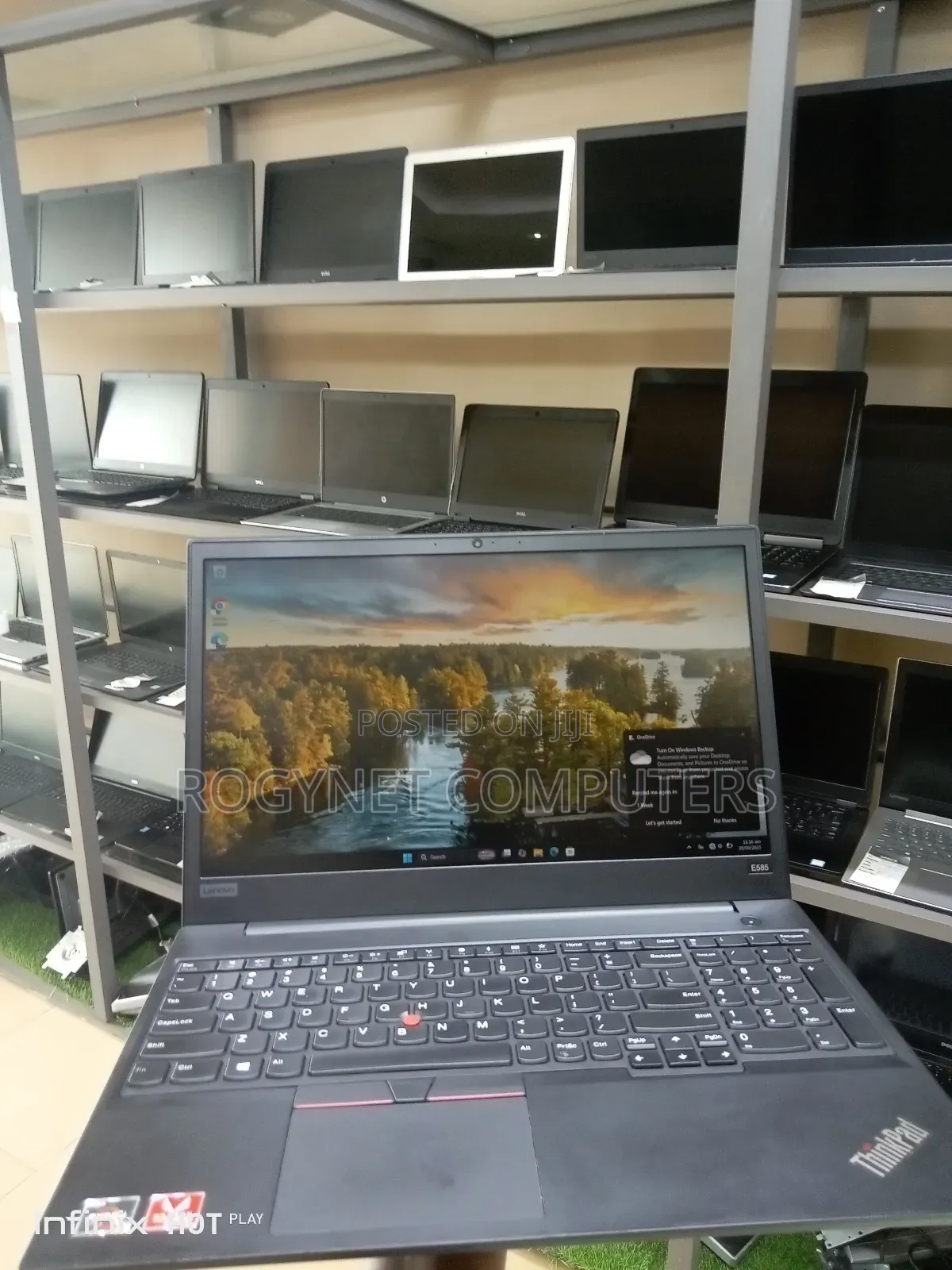 Laptop Lenovo ThinkPad E585 8GB AMD Ryzen 5 SSD 256GB