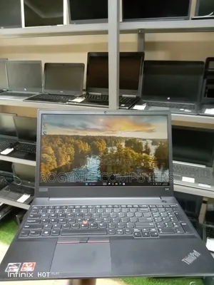 Laptop Lenovo ThinkPad E585 8GB AMD Ryzen 5 SSD 256GB