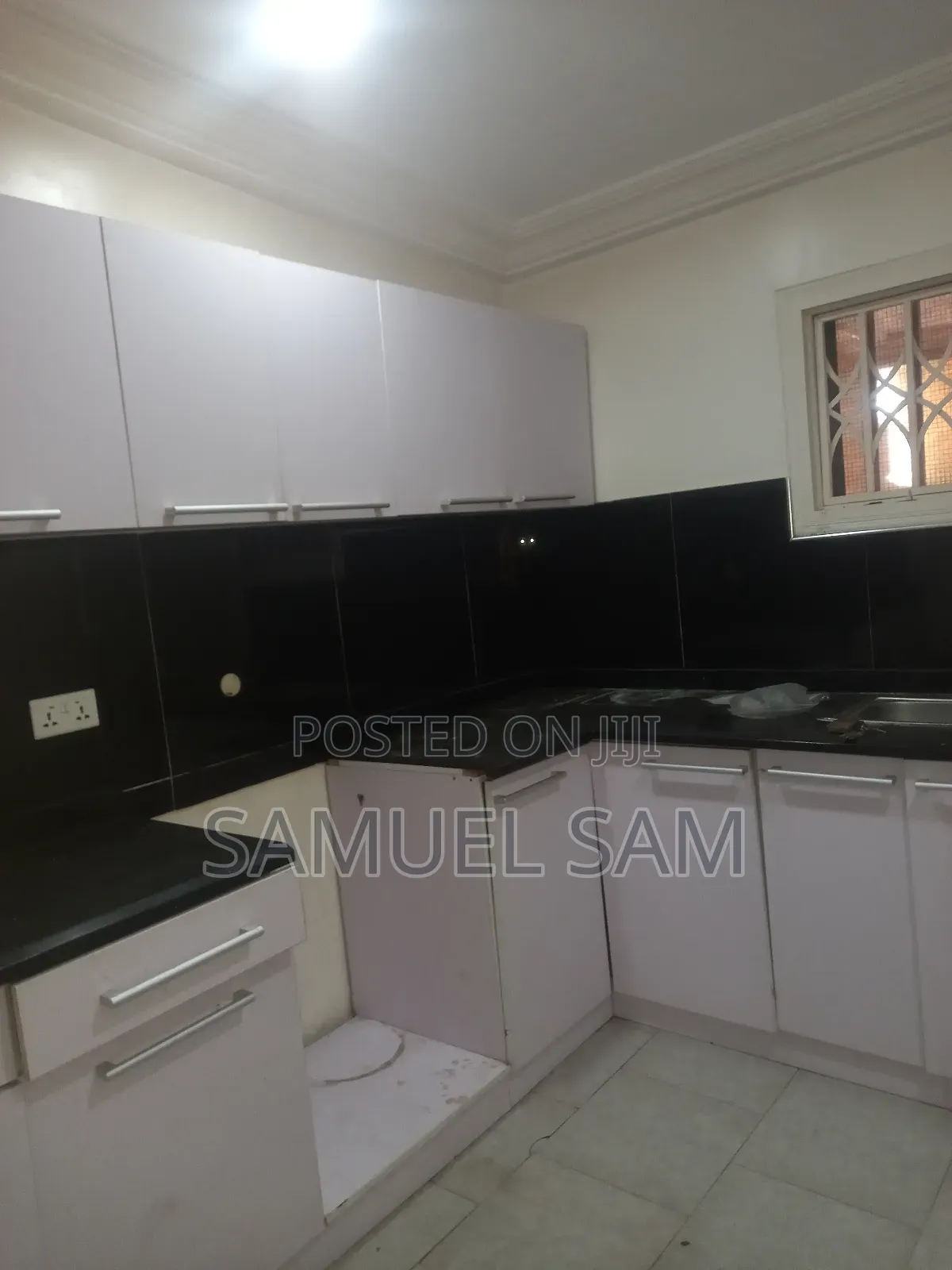 2bdrm House in Tema Com.7 for rent