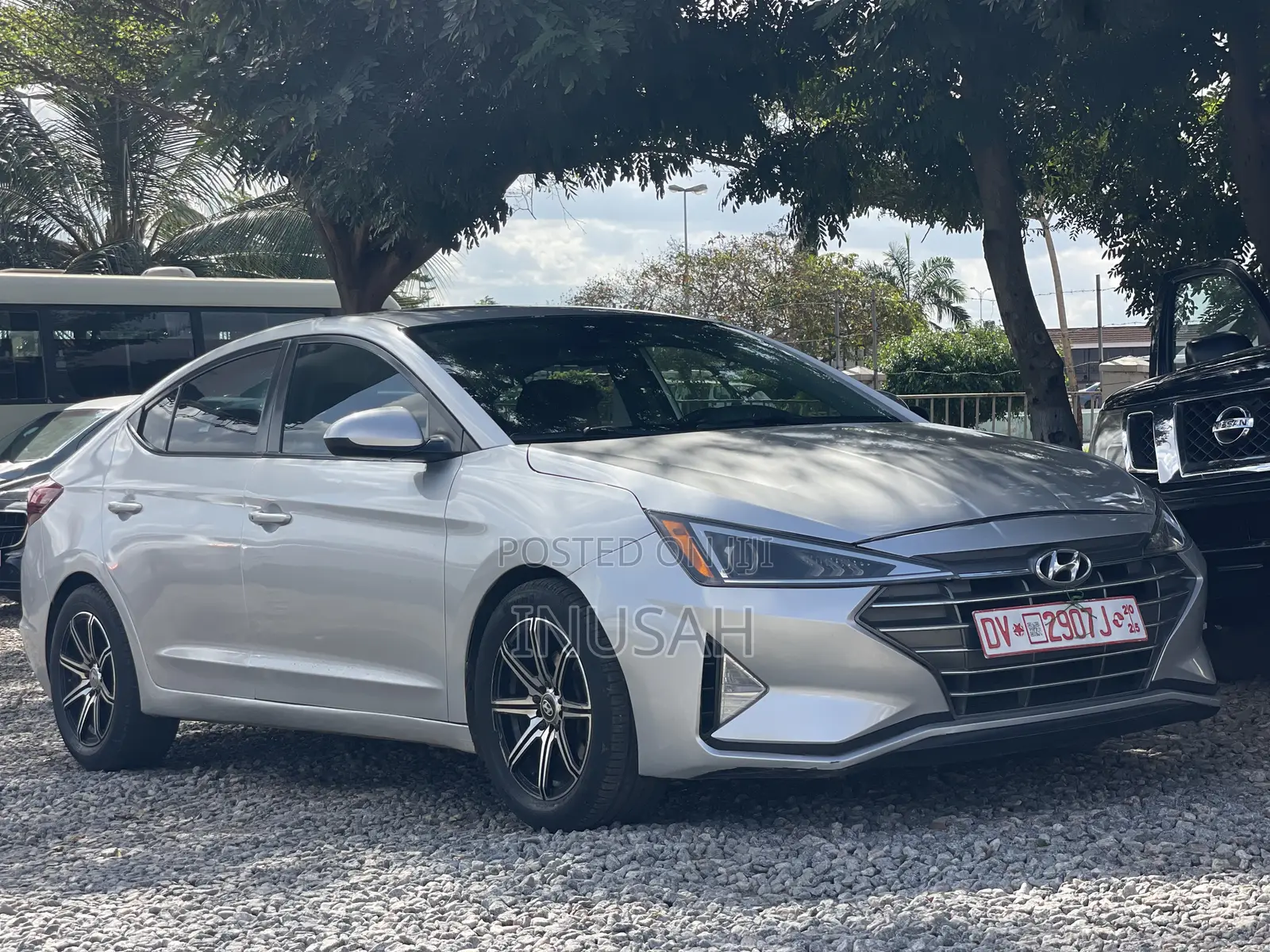 Hyundai Elantra Limited 2019 Silver