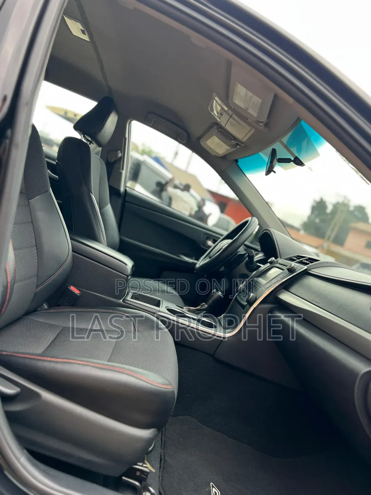 Toyota Camry SE 4dr Sedan (2.5L 4cyl 6A) 2017 Black