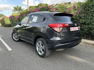 Honda HR-V EX-L w/Navigation AWD 2017 Gray