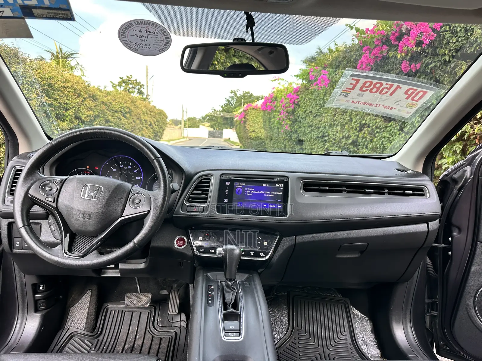 Honda HR-V EX-L w/Navigation AWD 2017 Gray