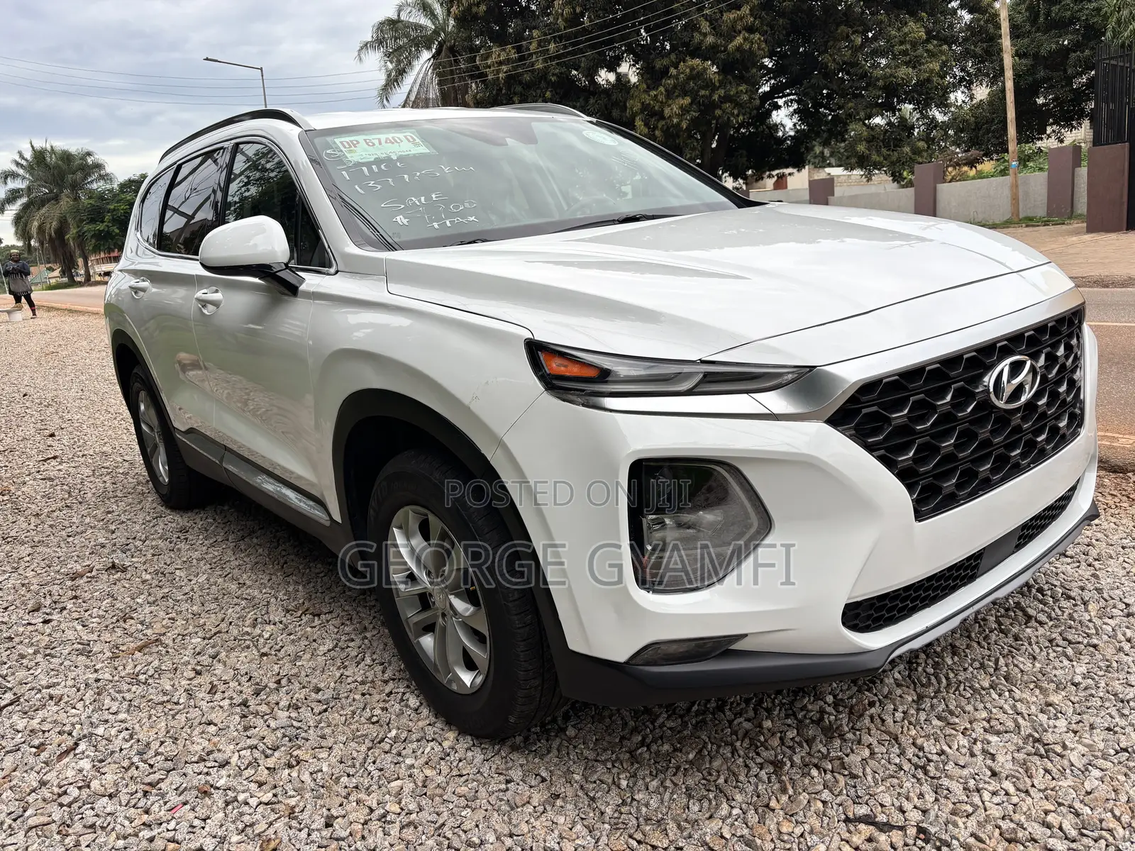 Hyundai Santa Fe SE 2.4 AWD 2019 White