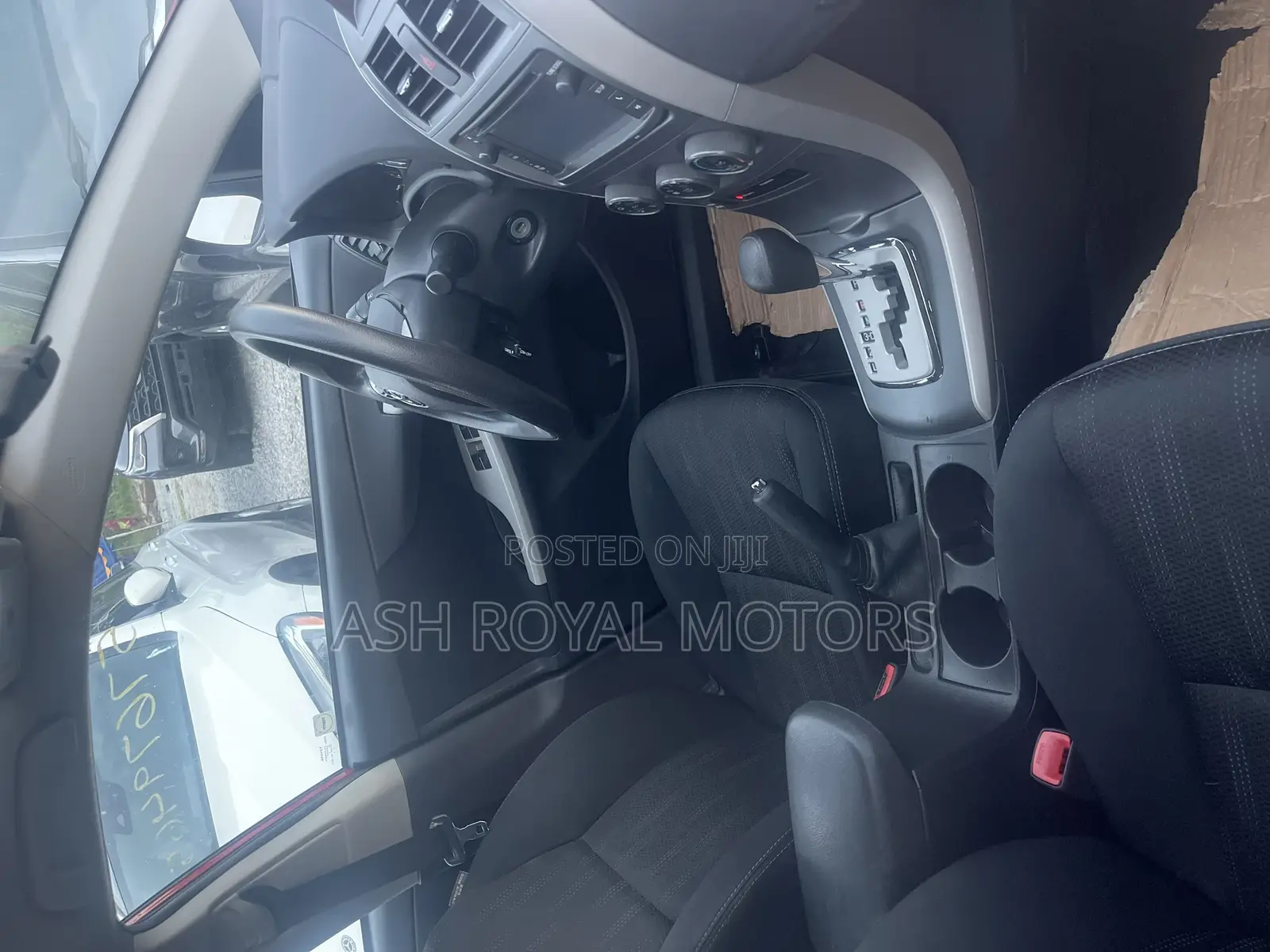 Toyota Corolla S 4dr Sedan (1.8L 4cyl 4A) 2013 Red