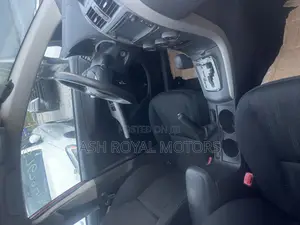 Toyota Corolla S 4dr Sedan (1.8L 4cyl 4A) 2013 Red