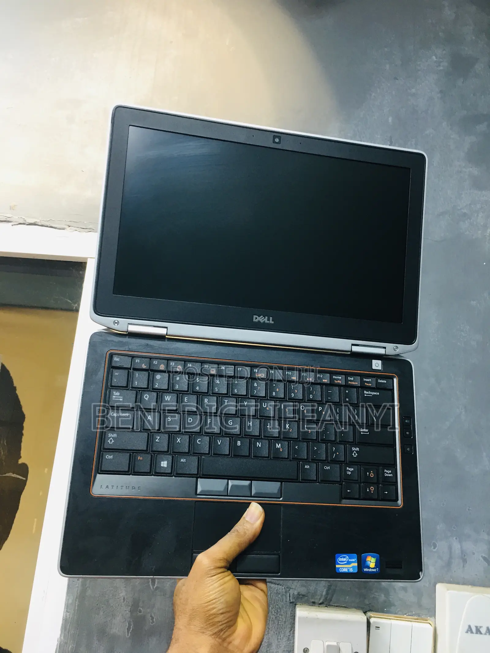 Laptop Dell Latitude E6320 4GB Intel Core I5 HDD 250GB