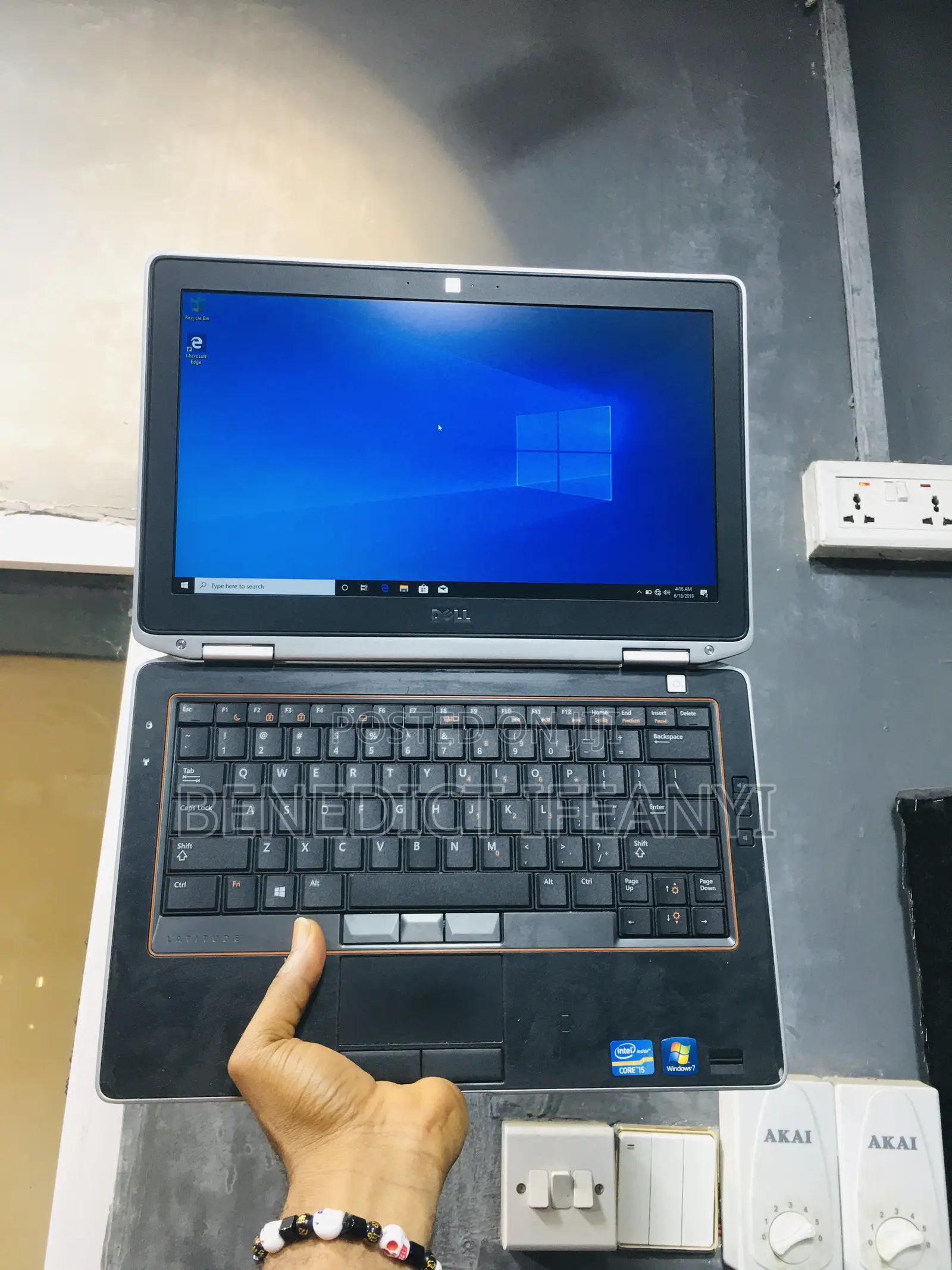 Laptop Dell Latitude E6320 4GB Intel Core I5 HDD 250GB