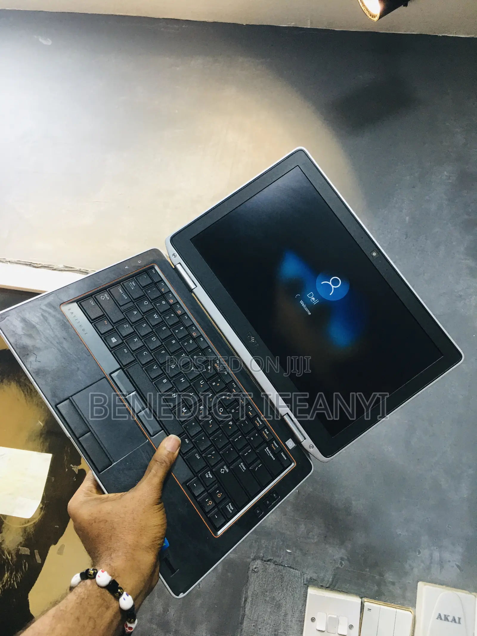 Laptop Dell Latitude E6320 4GB Intel Core I5 HDD 250GB