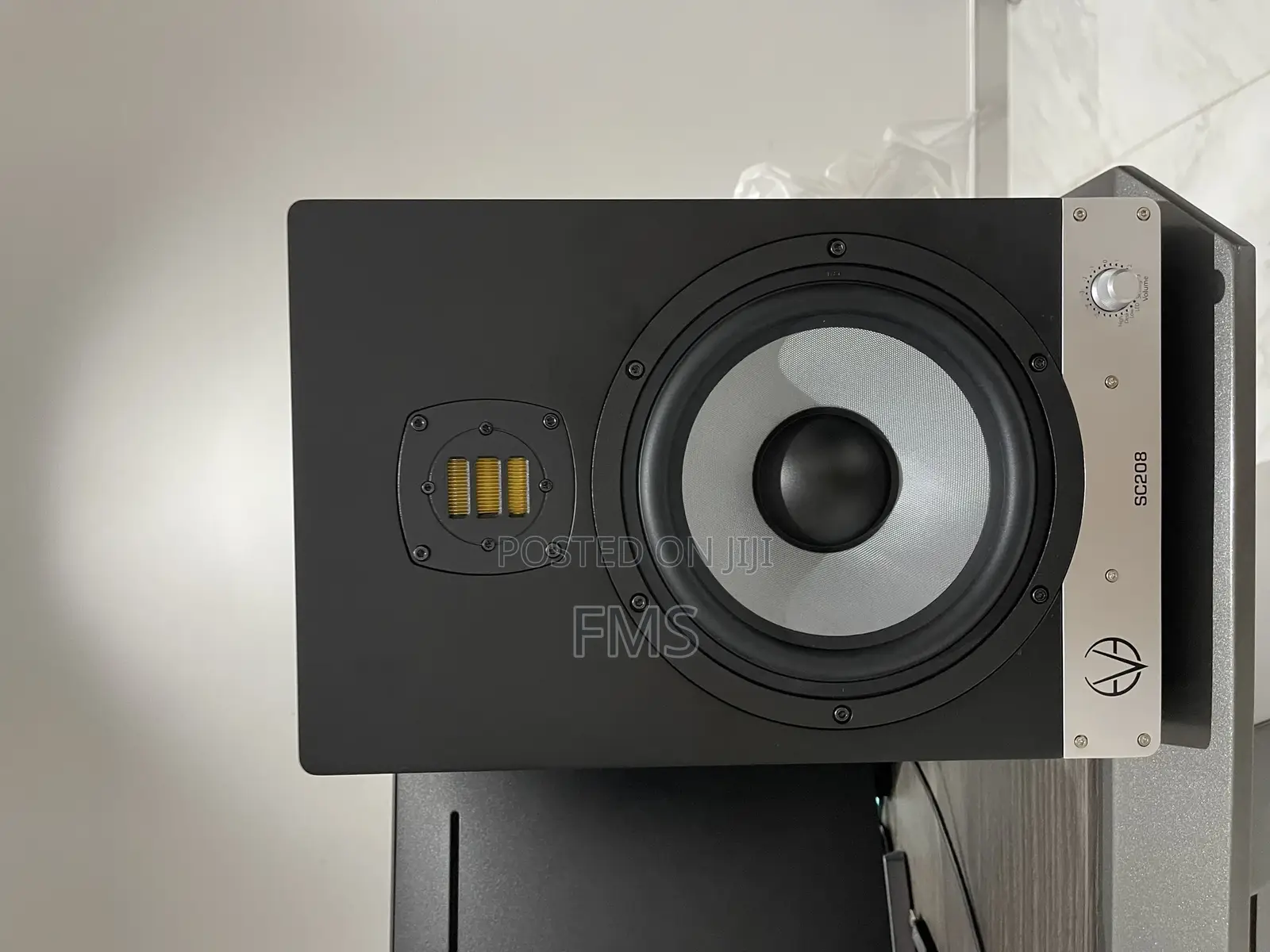 Eve Audio Sc208 Active 2-Way Studio Monitor