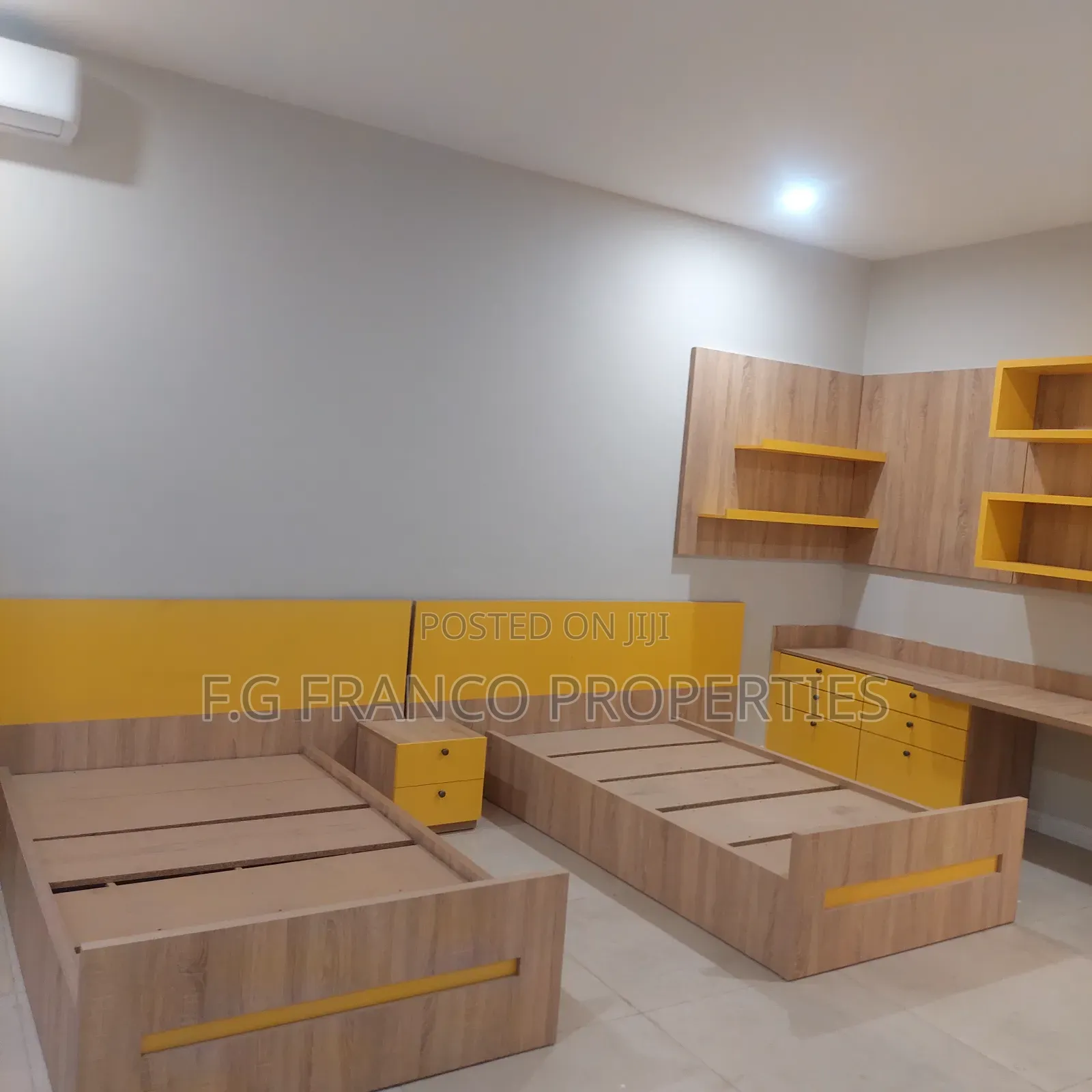 5bdrm House in Kg Franco Properties, Airport Residential Area for sale