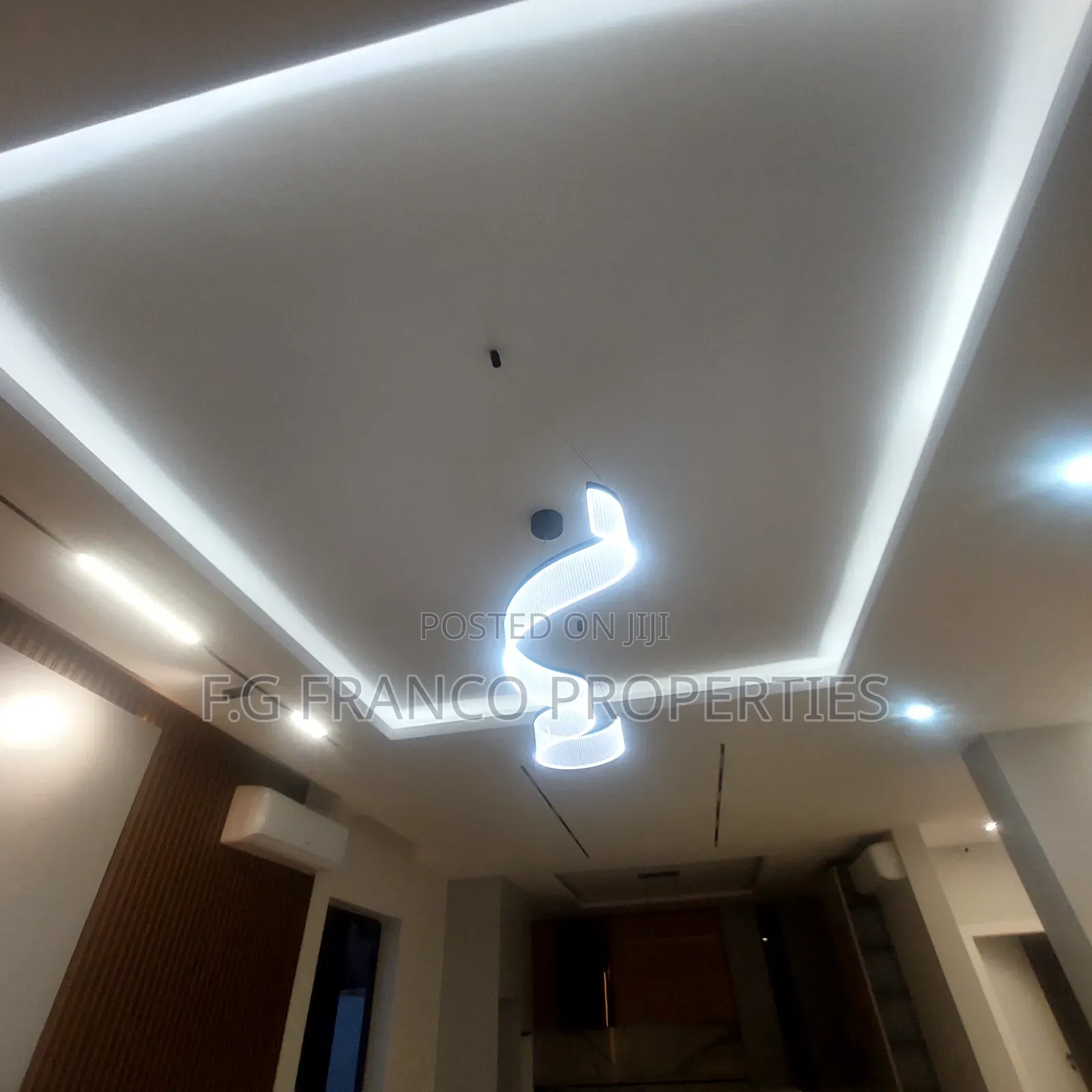 5bdrm House in Kg Franco Properties, Airport Residential Area for sale